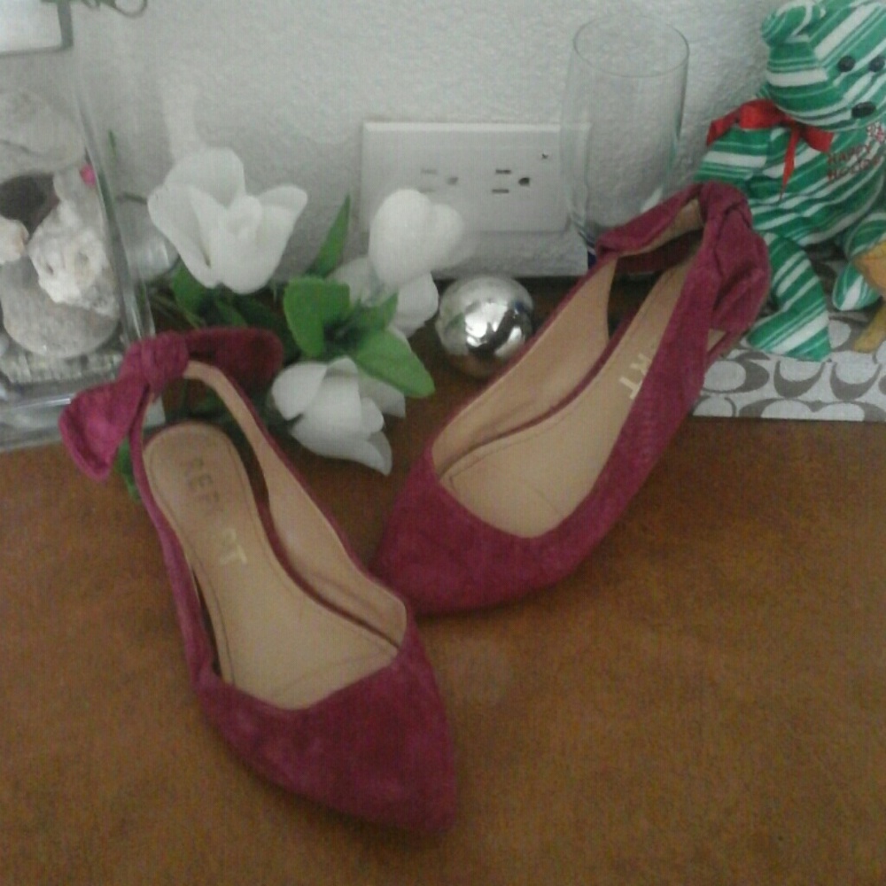 Pink flats
